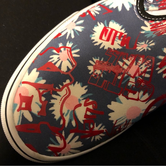 VANS Skaterboard Shoes Women’s sz 9 Slip-on Flowers +VANS graffiti-on-gray NEW - Picture 10 of 12